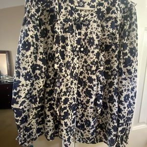 Meet your Posher, Connie